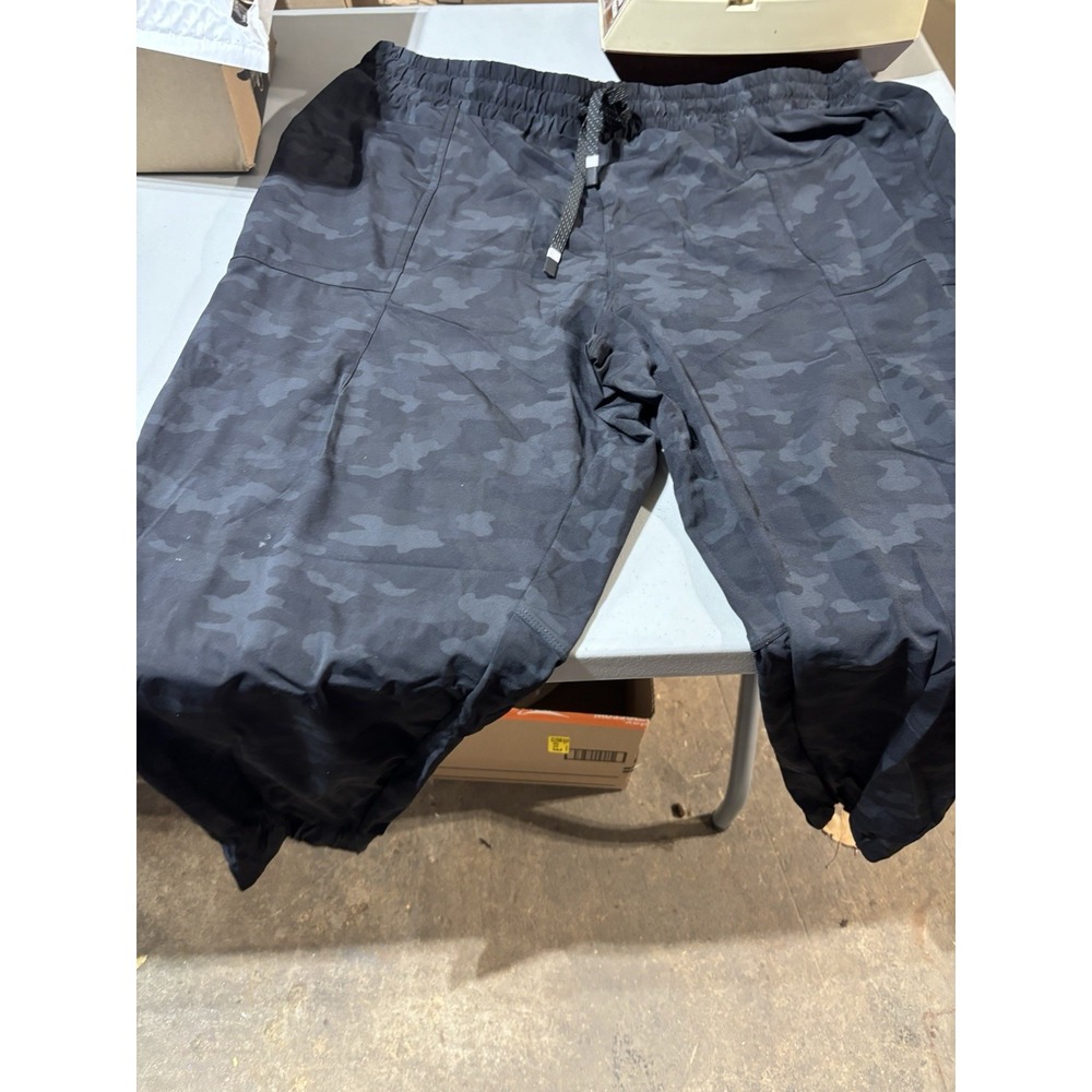 Fabletics‎ camo jogger pants XXL